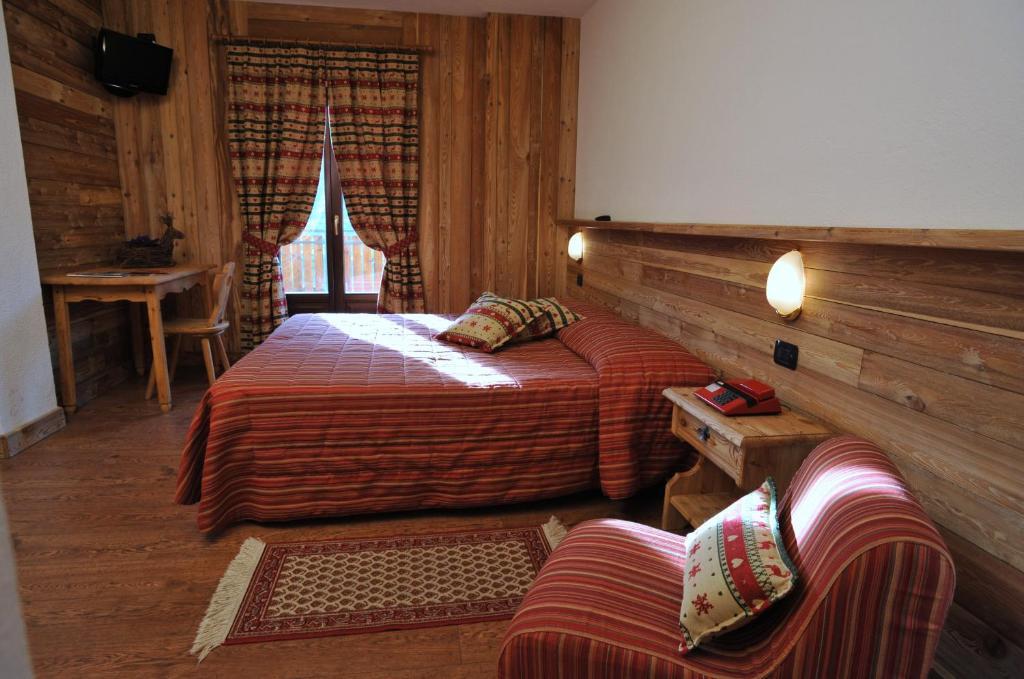 Hotel Rendez-Vous - Aymavilles Стая снимка