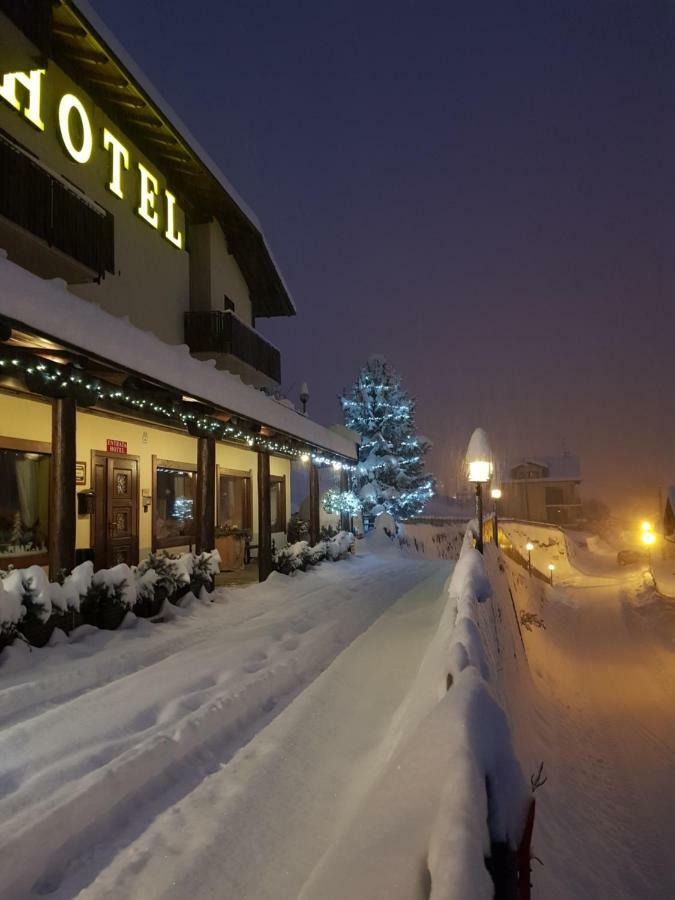 Hotel Rendez-Vous - Aymavilles Екстериор снимка