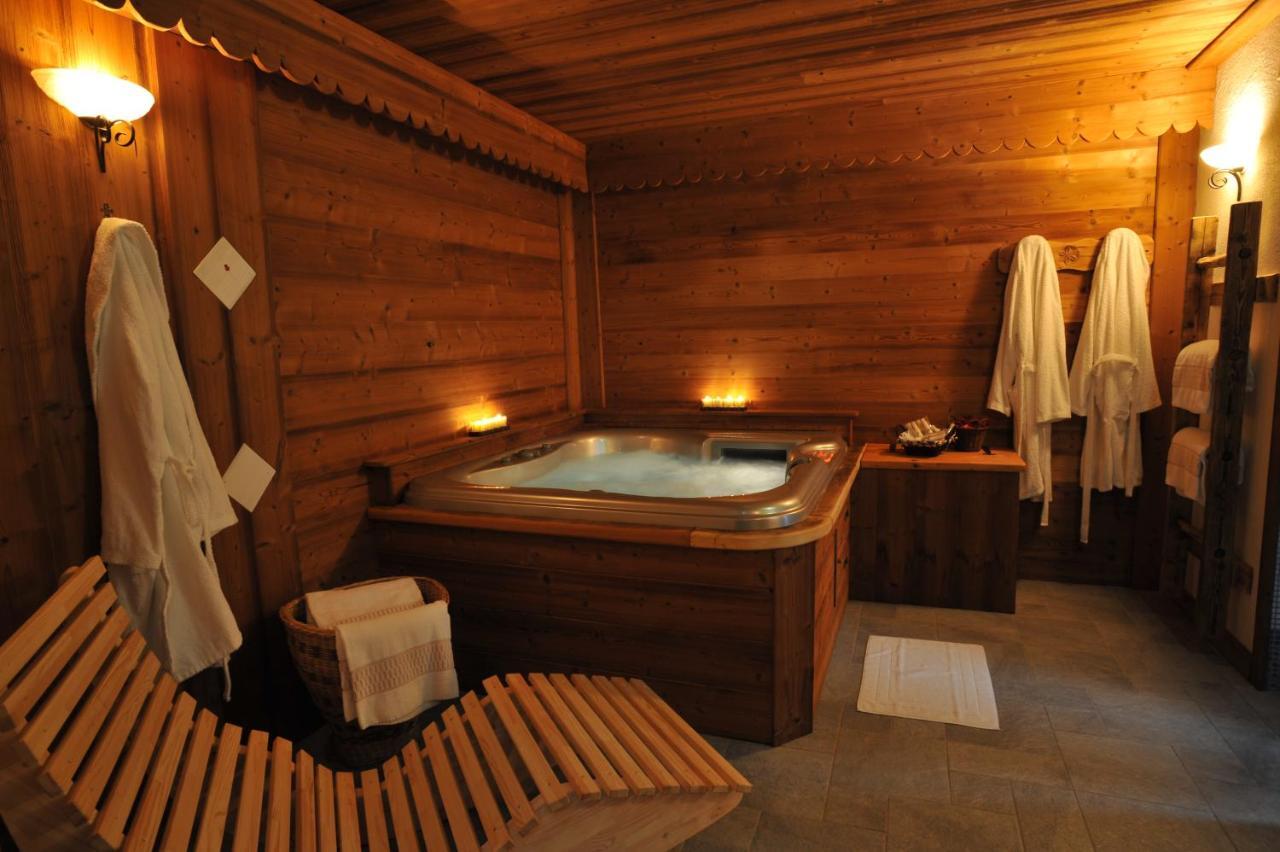 Hotel Rendez-Vous - Aymavilles Екстериор снимка
