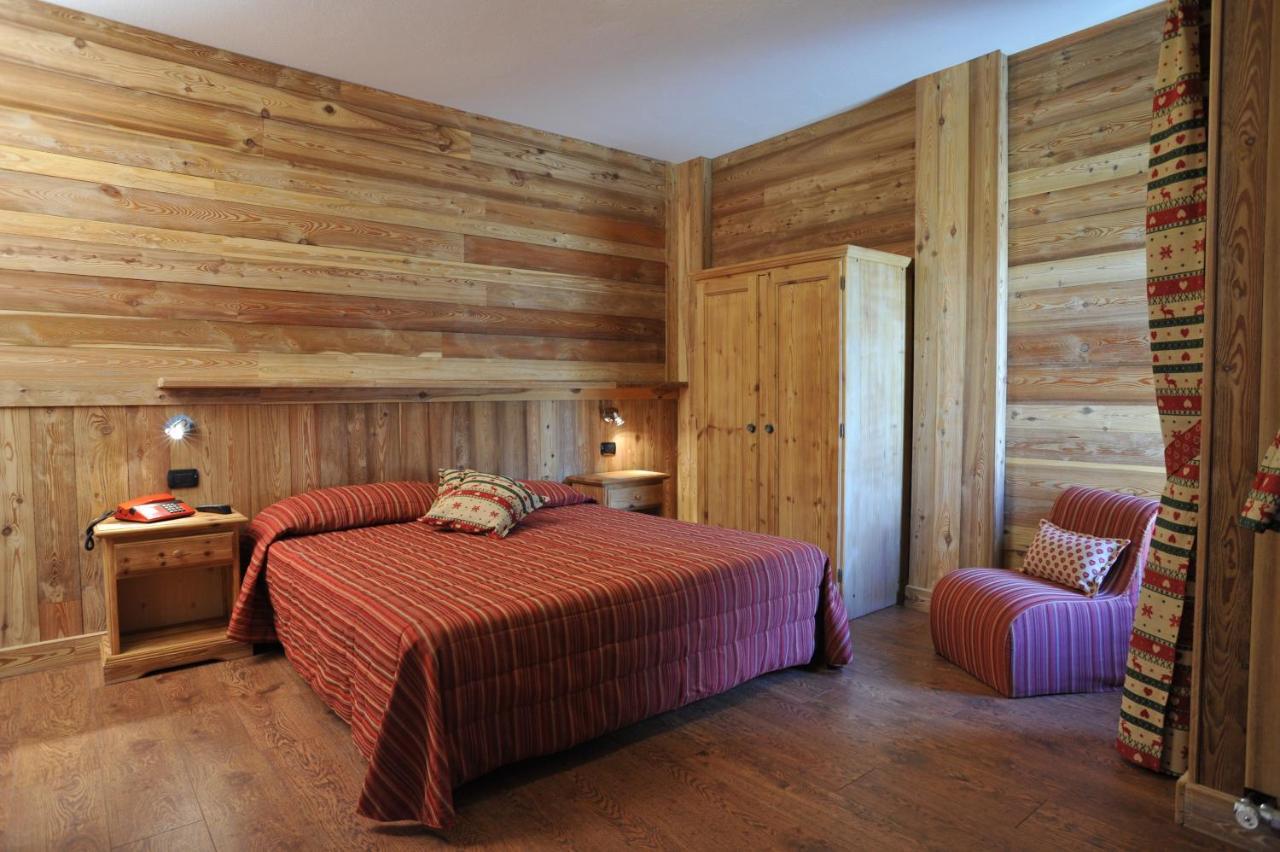 Hotel Rendez-Vous - Aymavilles Стая снимка